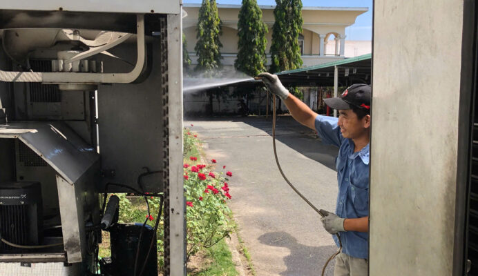 Điện lạnh Huy Phát - Vệ sinh máy lạnh công nghiệp Bình Dương