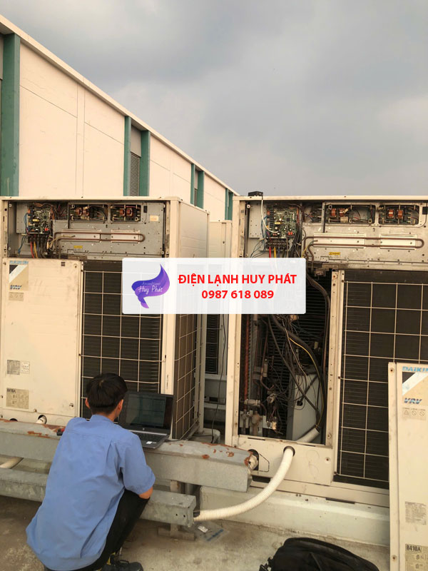 Điện lạnh huy Phát - Sửa máy lạnh VRV Daikin Bình Dương