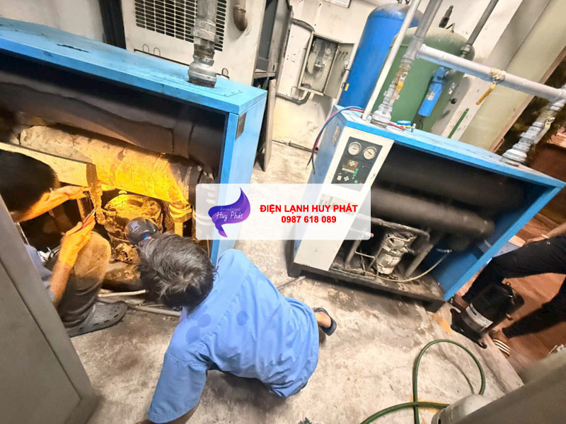 Điện lạnh Huy Phát - Thay block máy lạnh công nghiệp Bình Dương