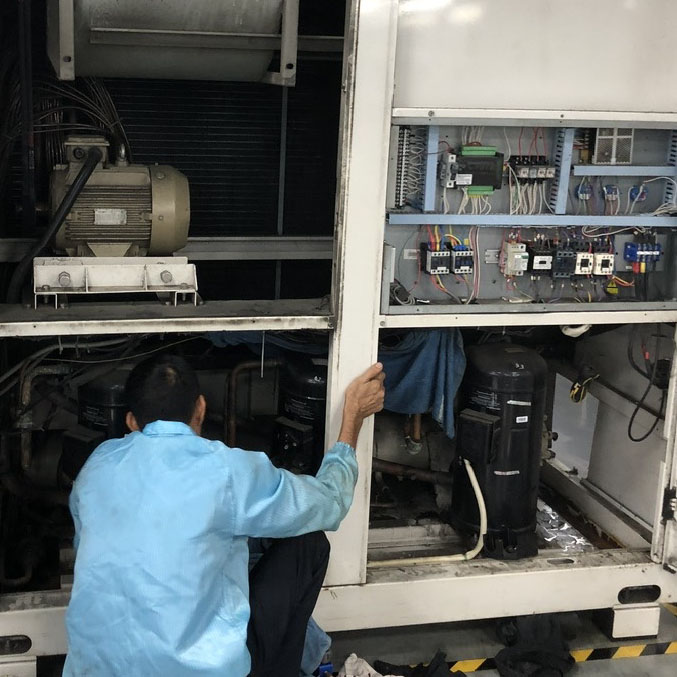 Điện lạnh Huy Phát - Chuyên sửa ổn áp công nghiệp Bình Dương