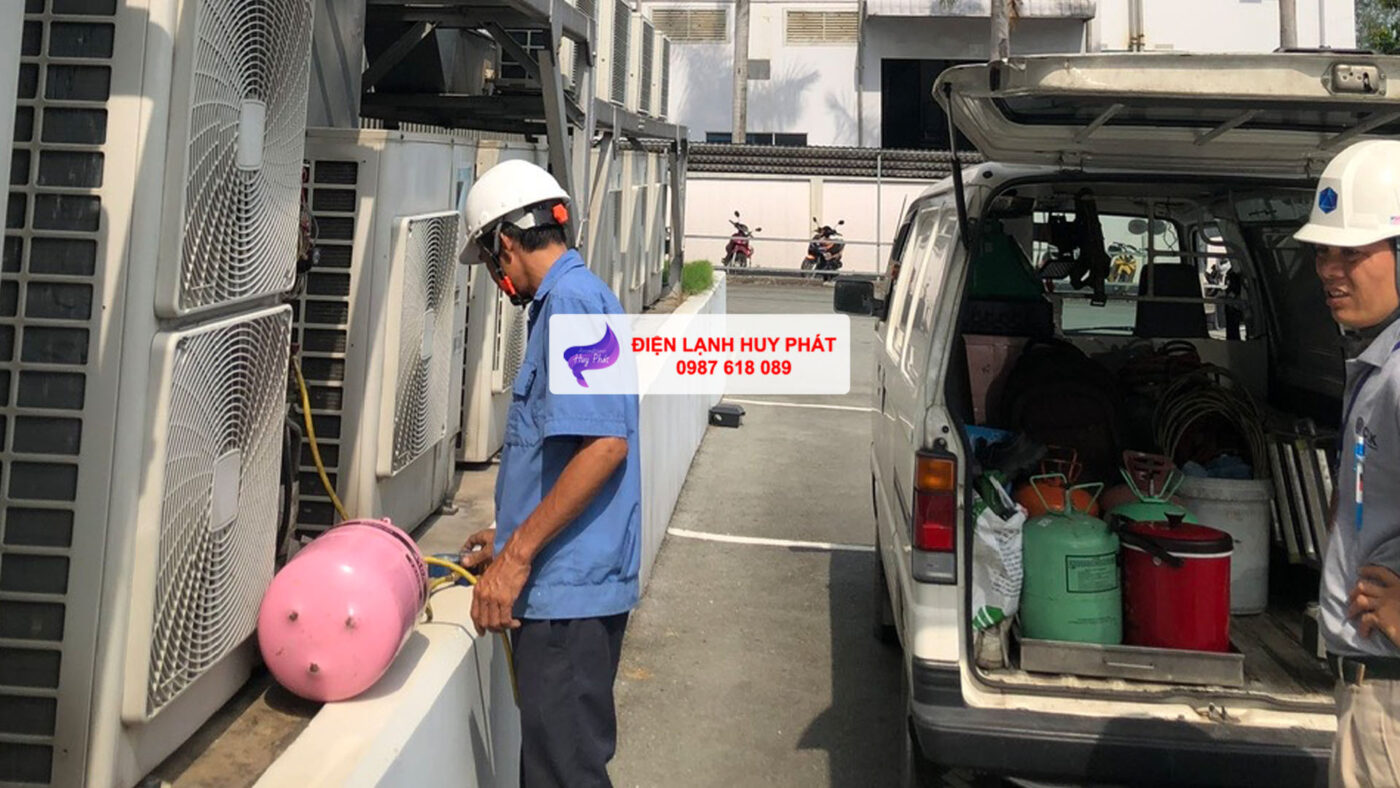 Điện lạnh Huy Phát - Chuyên thay gas máy lạnh công nghiệp VSIP Bình Dương