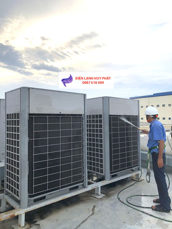 Điện lạnh Huy Phát - Vệ sinh máy lạnh công nghiệp Bàu Bàng Bình Dương