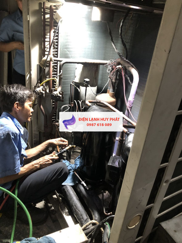Điện lạnh Huy Phát - Chuyên sửa hệ thống chiller Tân Uyên Bình Dương