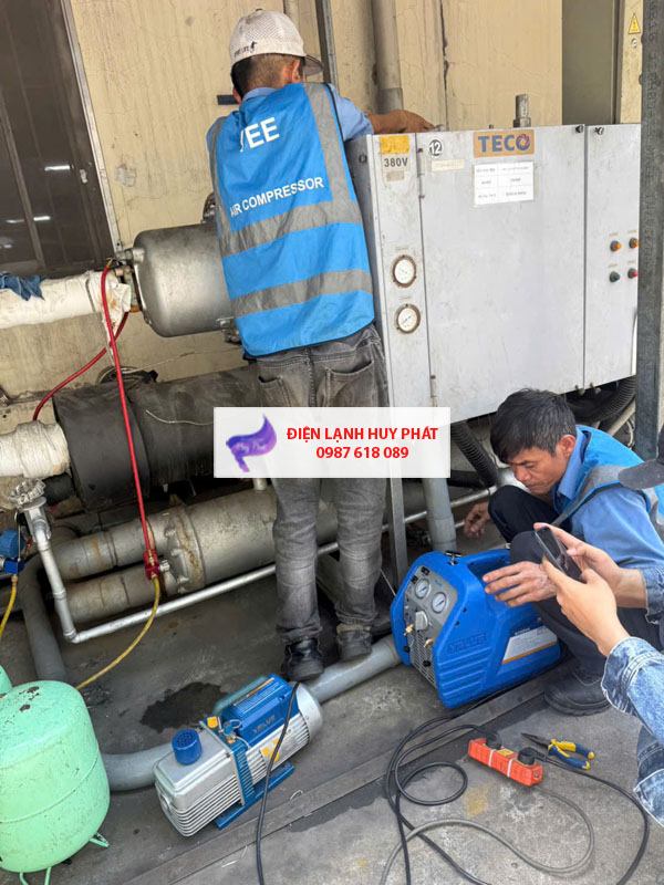 Điện lạnh Huy Phát - Chuyên sửa hệ thống chiller Tân Uyên Bình Dương